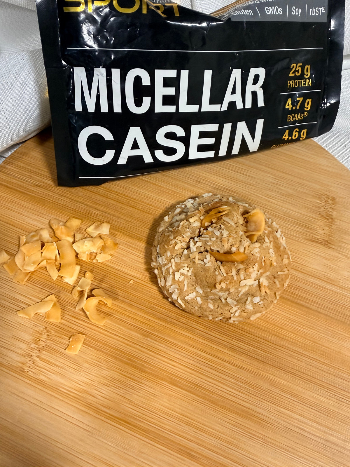 Coconut Protein Cookie