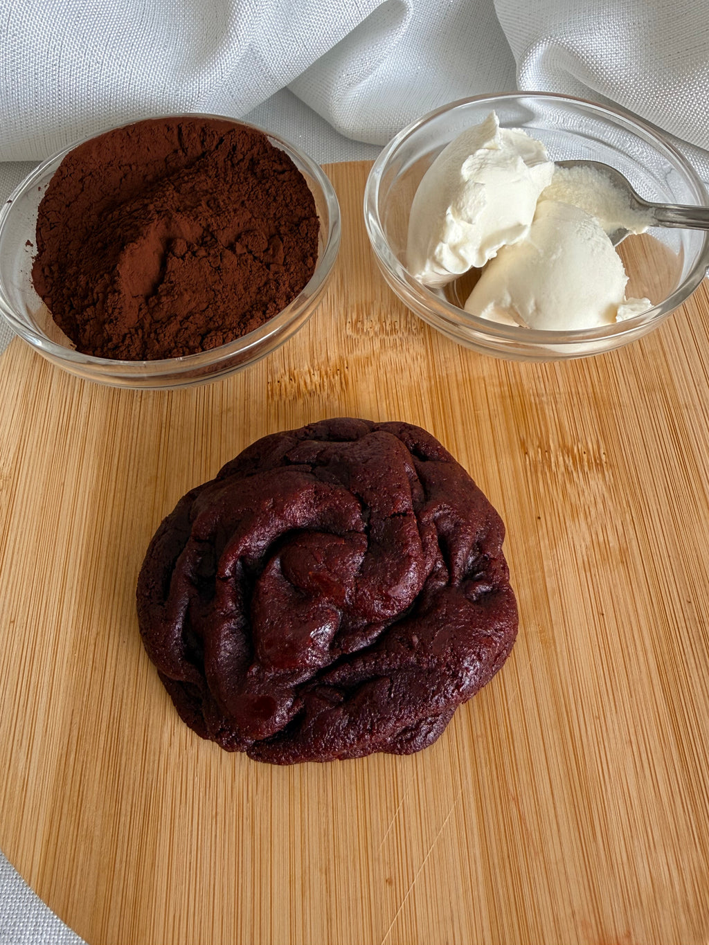 Red Velvet Cream Cheese Cookie