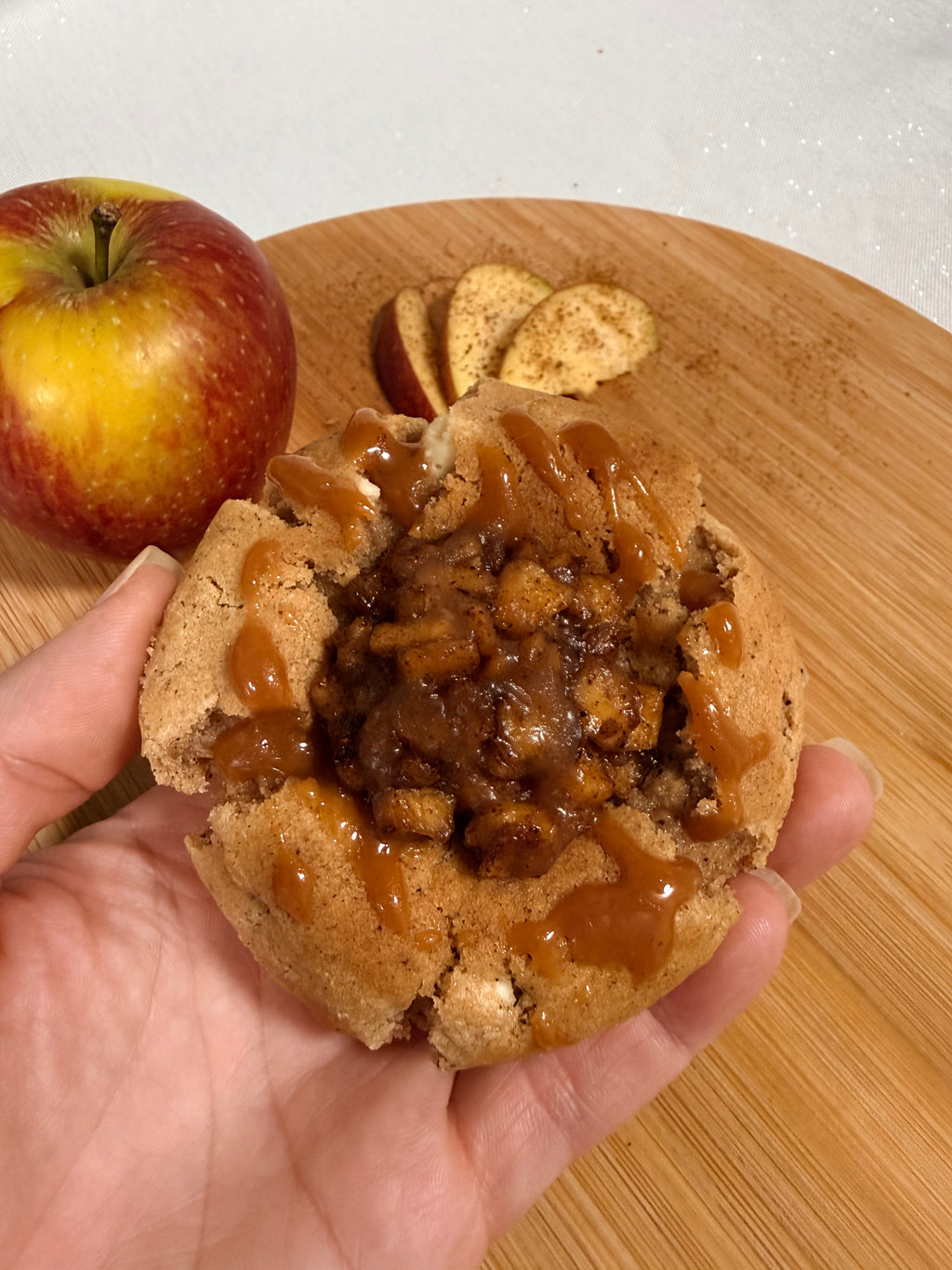 🍎 Apple Cinnamon  Cookie