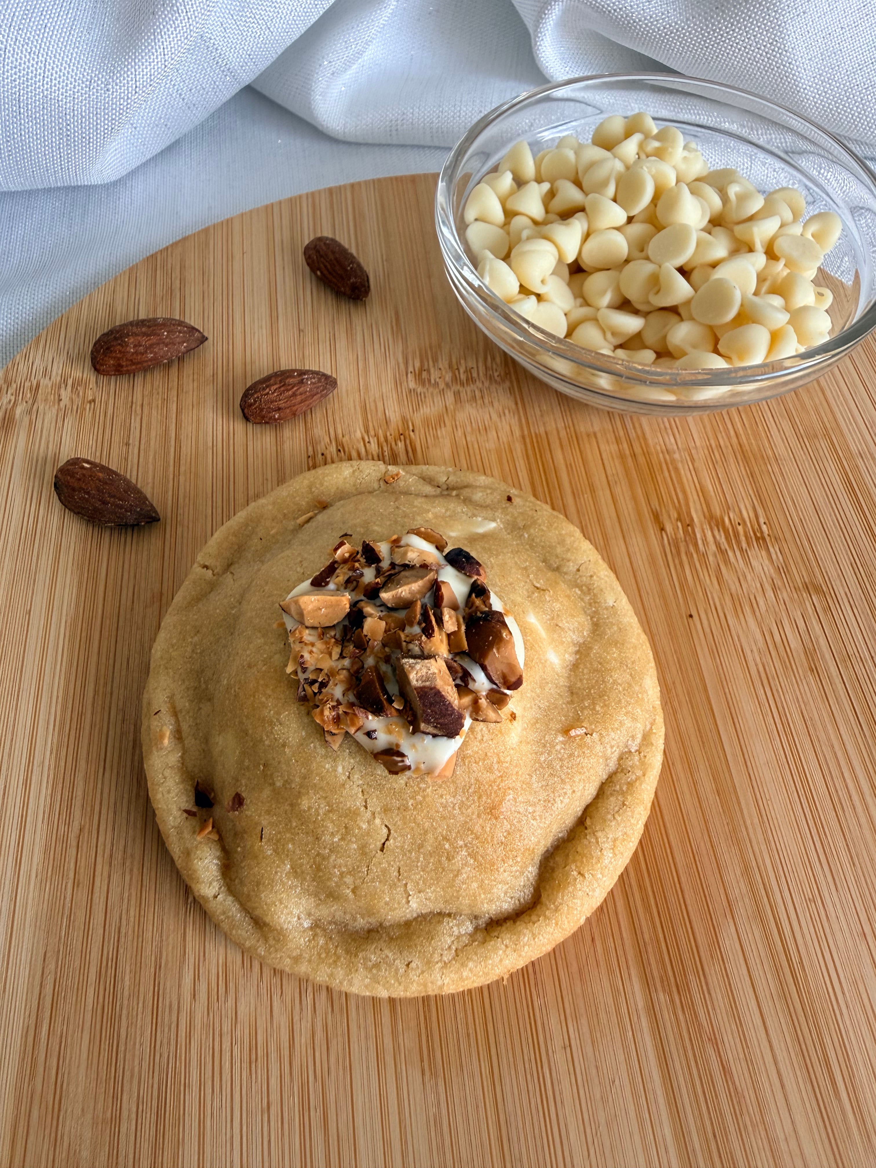 Almond Cookie