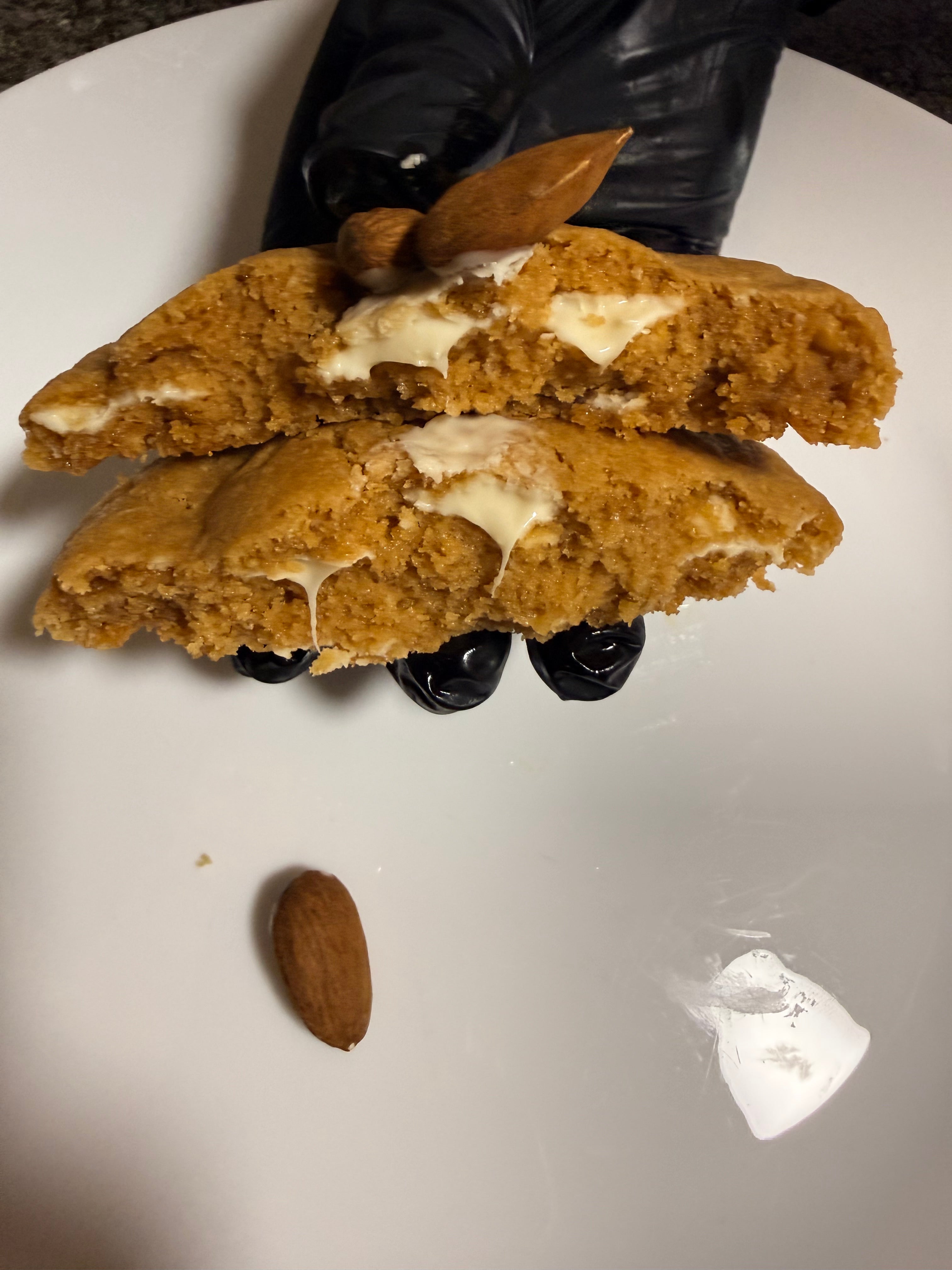 Almond Cookie