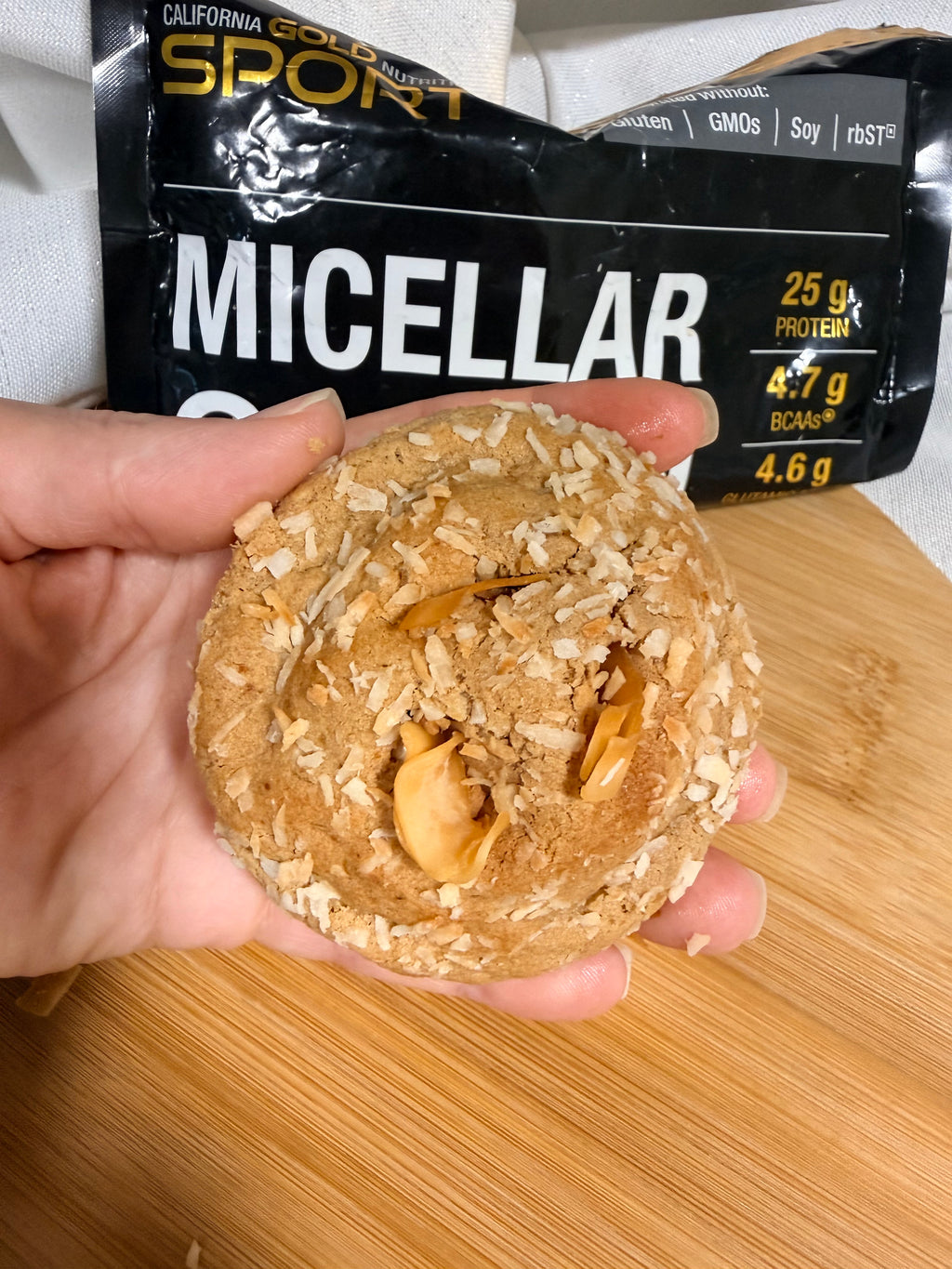 Coconut Protein Cookie