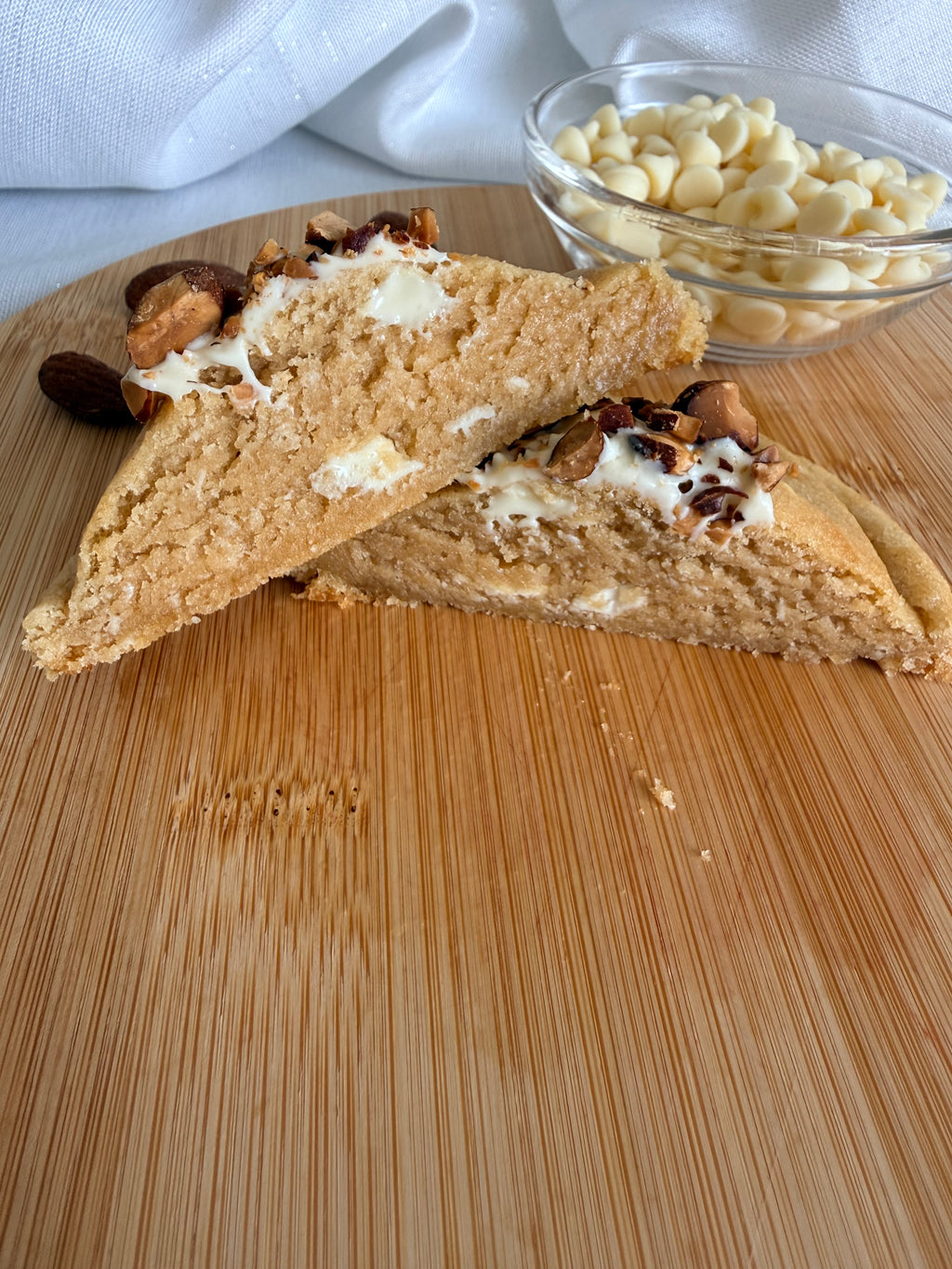 Almond Cookie