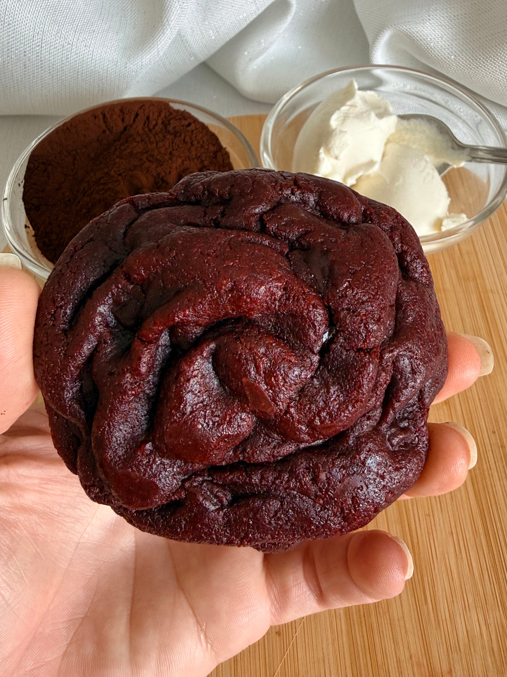 Red Velvet Cream Cheese Cookie