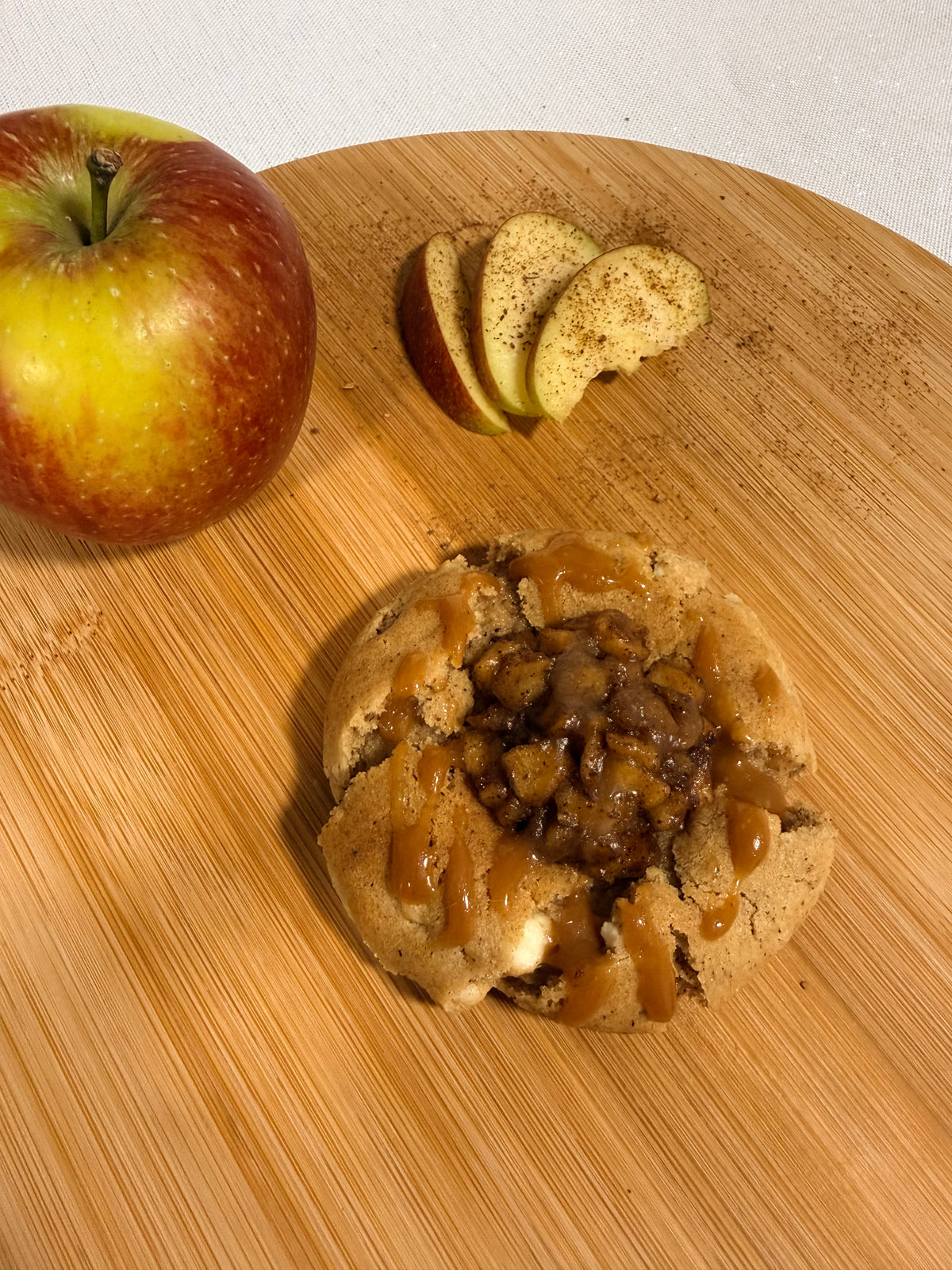 🍎 Apple Cinnamon  Cookie