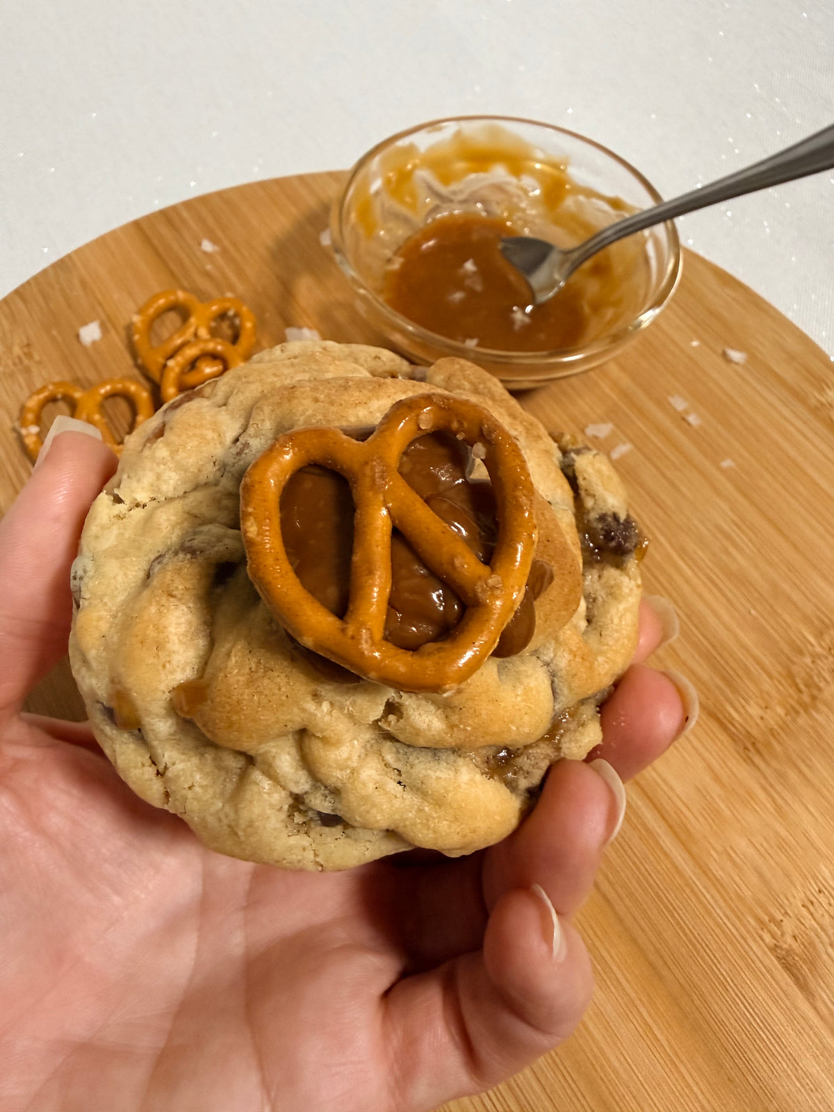 🥨 Salted Caramel Pretzel Cookie